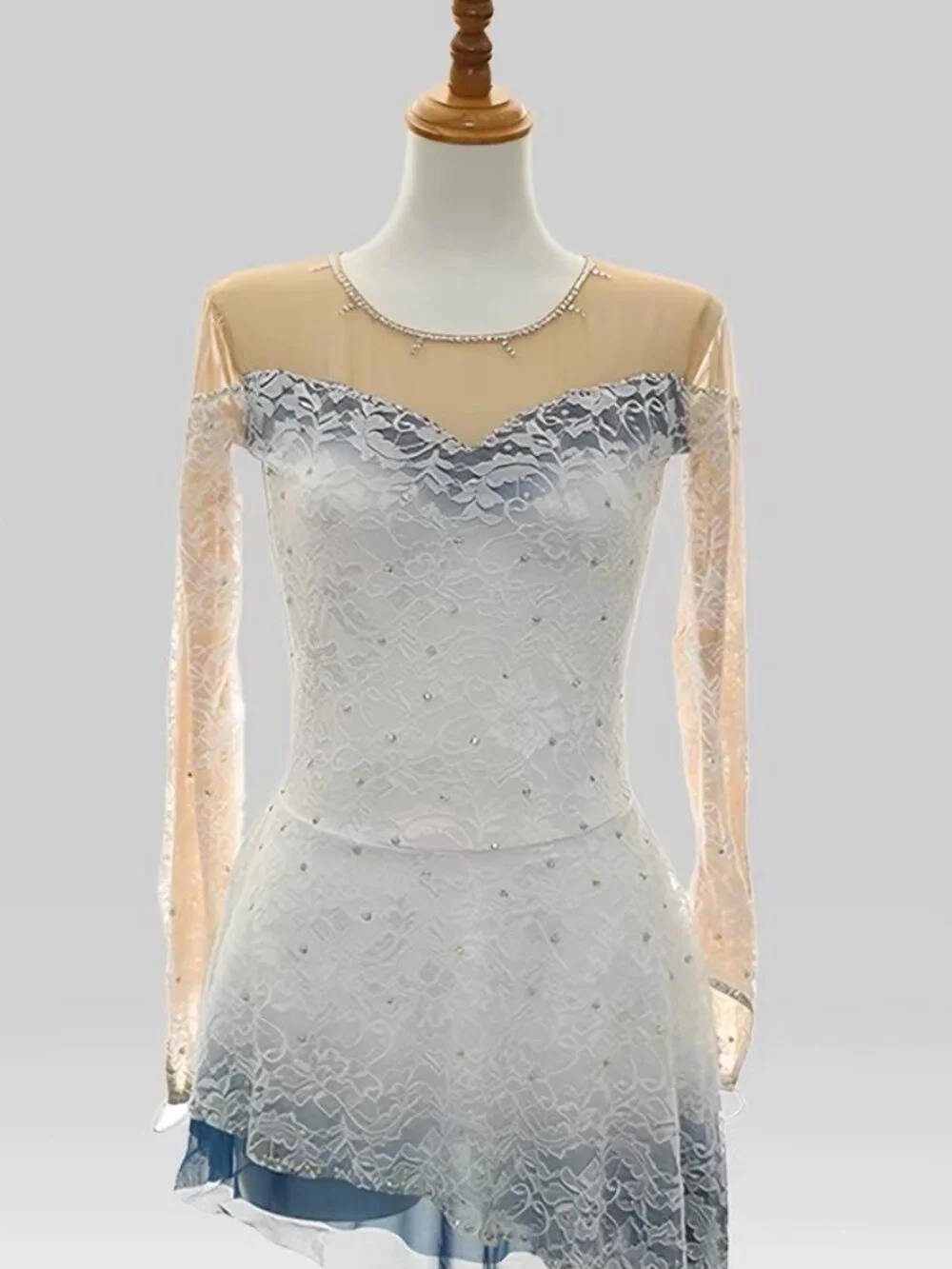 Pre-Owned White Crystal Figure Skating Dress Girls 6–8